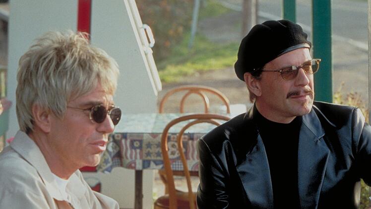 Die Knastfreunde Joe und Terry (Bruce Willis, rechts, und Billy Bob Thornton) werden zu Ber&uuml;hmtheiten.