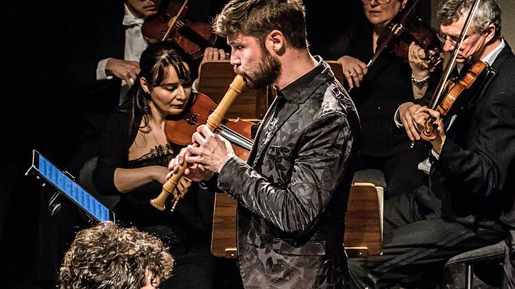 Impressionen vom Barock-Konzert im Landestheater Coburg: Solist Stefan TemmingFoto: Jochen Berger