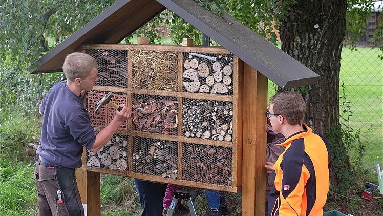 Insektenhotel in Völkersleier  Foto: Gerd Schaar