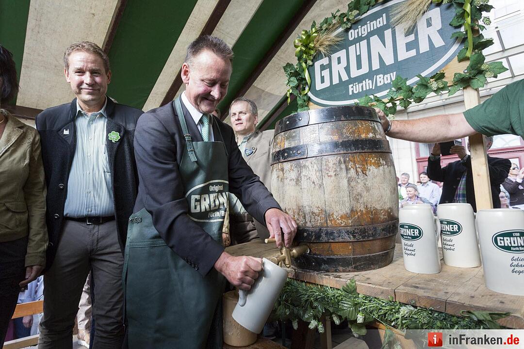 Fürther Michaeliskirchweih eröffnet