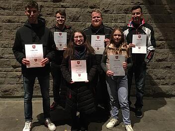 Die geehrten Einzelsportlerinnen und -sportler in der Gemeinde Nüdlingen (von links): Moritz Fischer, Pascal Dörr, Stefanie Röder, Stefan Heinickel, Emily Strasheim, Michael Dörr. Foto: Angelika Despang