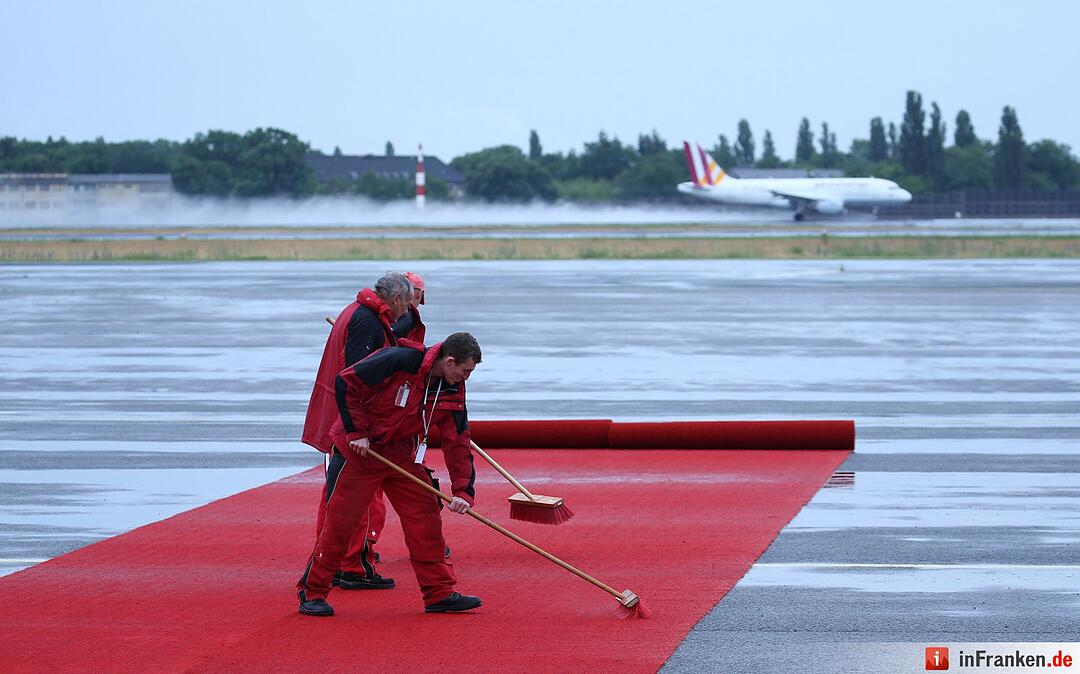 Britische Queen besucht Deutschland