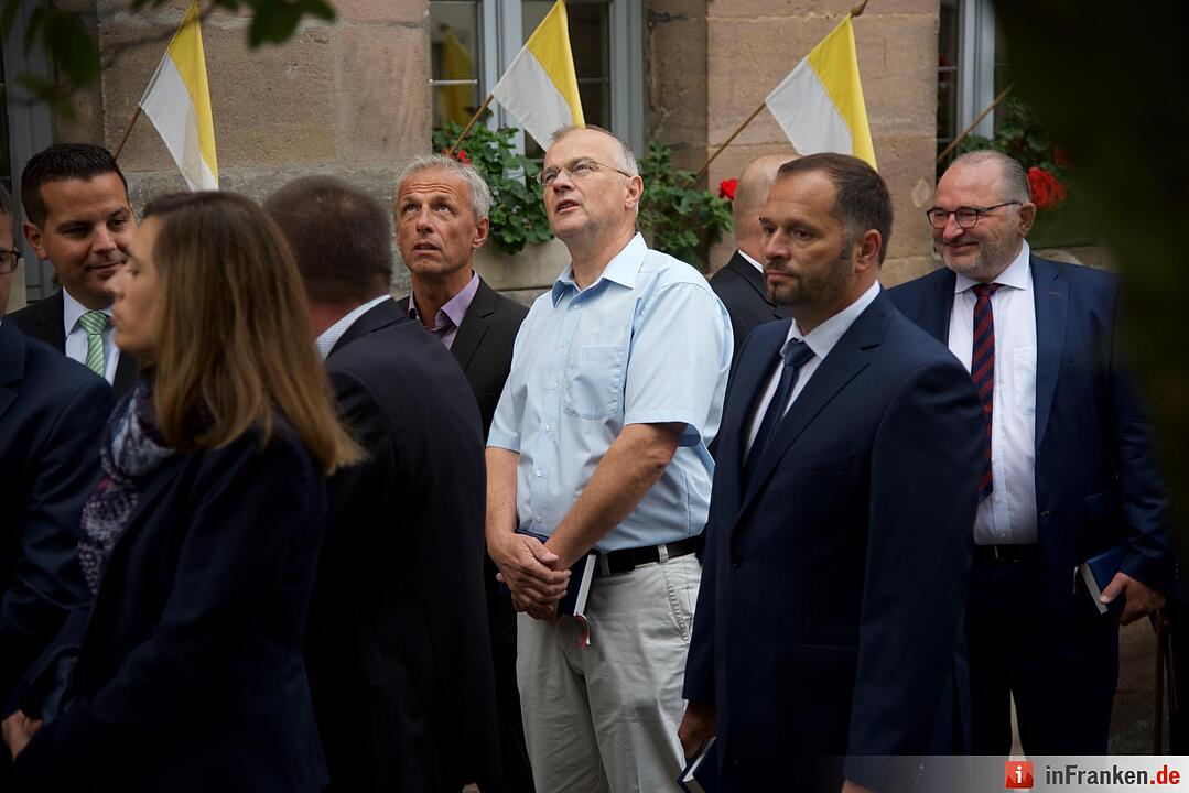 Nach einjähriger Kirchensanierung: Hannberg feiert die Wiedereröffnung der Wehrkirche der Pfarrei Geburt Mariens Hannberg