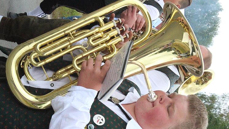 Die Musikkapellen gaben den Takt beim Festzug vor.