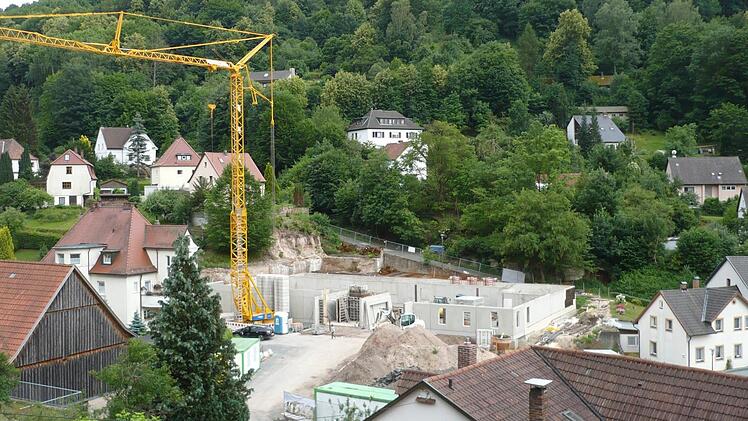 Kommt neben dem Neubau  im Spiegel 12 eine zweite Wohnanlage mit weiteren 19 Wohneinheiten dazu? Solche Pläne hat der Investor und verhandelt deswegen mit der Stadt.privat
