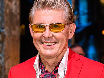 Gemeinsam mit seiner Frau und seinem Sohn betreibt Markus M&ouml;rl seit Kurzem ein Hotel am Rhein.