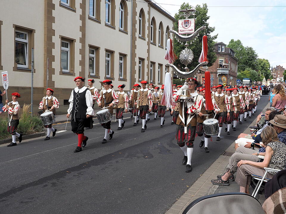 Der sonnt&auml;gliche H&ouml;hepunkt des Rakoczy-Fest.