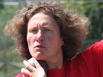 Martina Greithanner (TSV Münnerstadt) brachte gleich zwei Medaillen von der Senioren-DM mit nach Hause.  Fotos: Reinhold Nürnberger