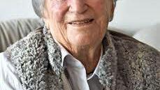 Erna Möller aus Haßfurt feierte am vergangenen Sonntag ihren 90. Geburtstag.  Foto: Ulrike Langer