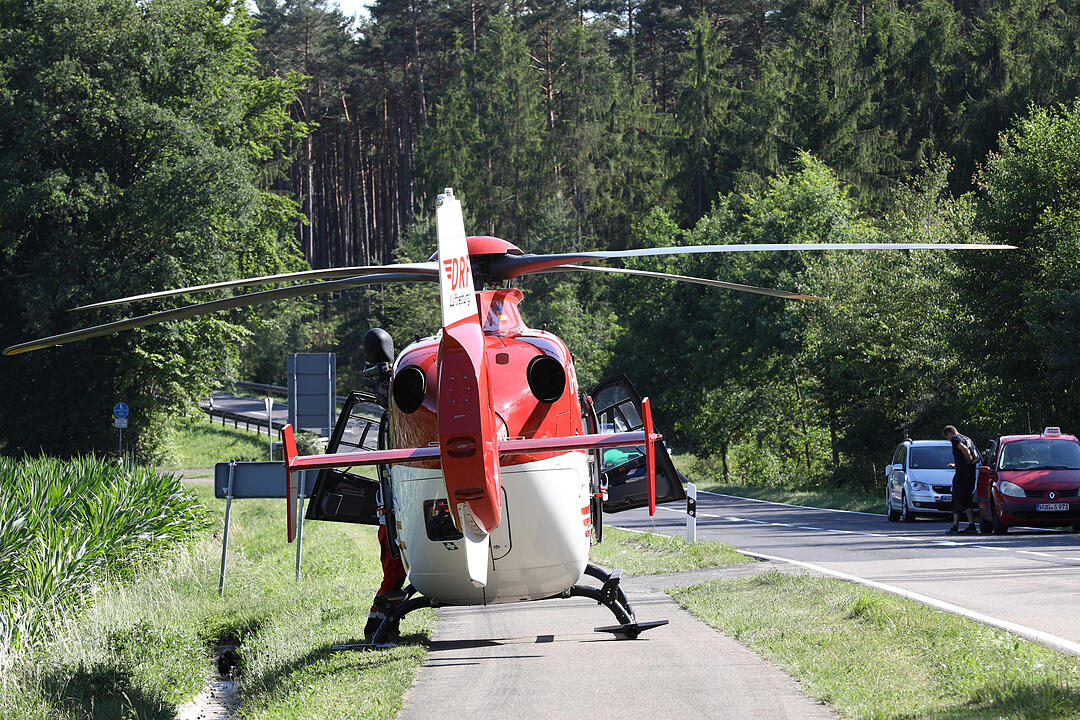 Pleinfeld: 22-jährige Bikerin stirbt bei Unfall