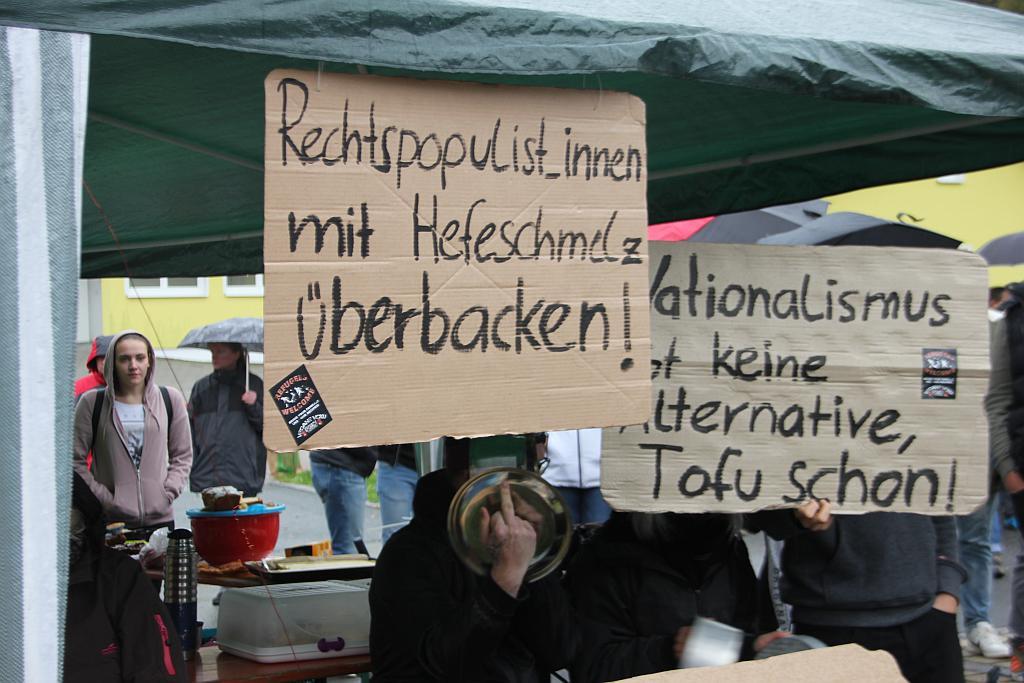 Protest gegen Treffen der "Alternativen Mitte" in Tettau