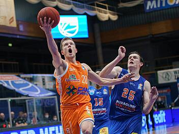 Jannes Hundt spielt seine erste Saison in der Basketball-Bundesliga und trägt das Trikot von Rasta Vechta. Foto: Imago