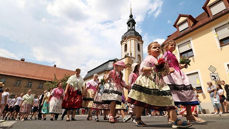 Trachten sind ein Standbein der Ortsgruppe Pretzfeld des Fränkische-Schweiz-Vereins. Foto: Josef Hofbauer