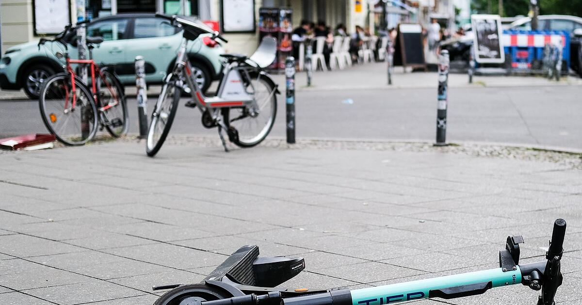 Neue Regeln für E-Scooter: Regierung plant Blinkerpflicht ...