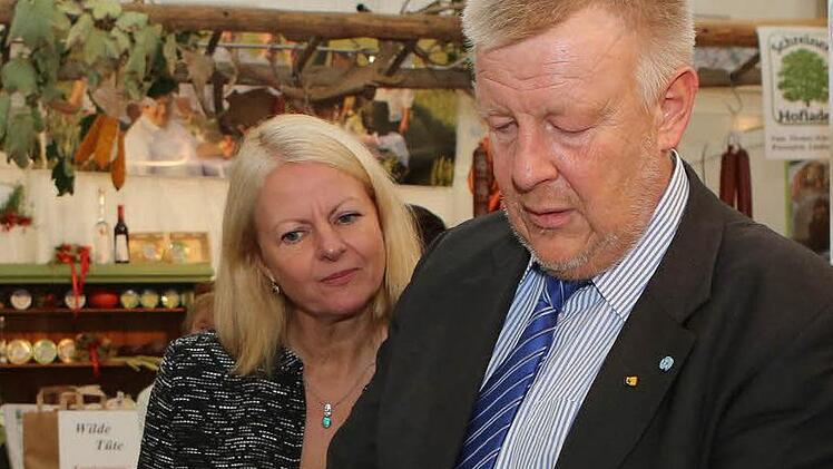Auch zur Eröffnung der Oberfrankenausstellung kamen Konstanze Gefeller und Norbert Kastner gemeinsam. Foto: Barbara Herbst/CT-Archiv