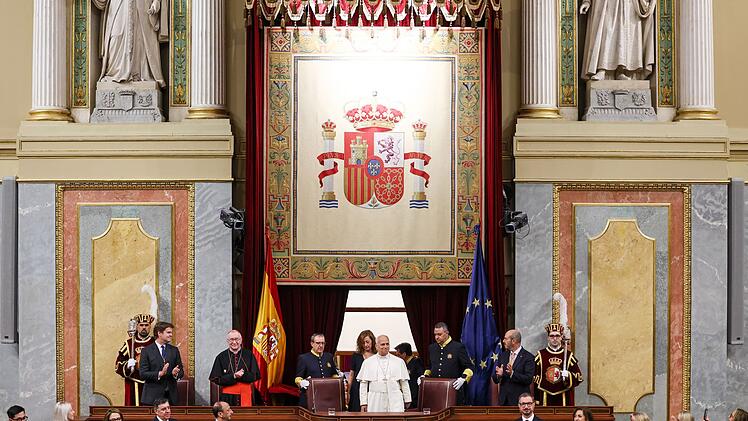 Papst Leo XIV. besucht Spanien - Madrid