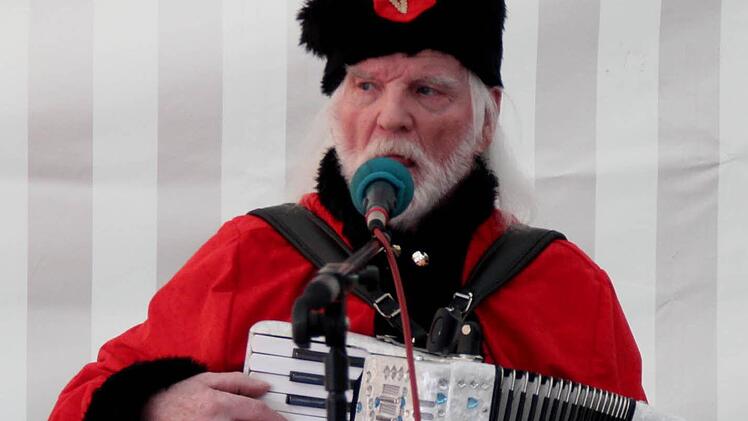 Adi Tischer Fotos: Johanna Blum