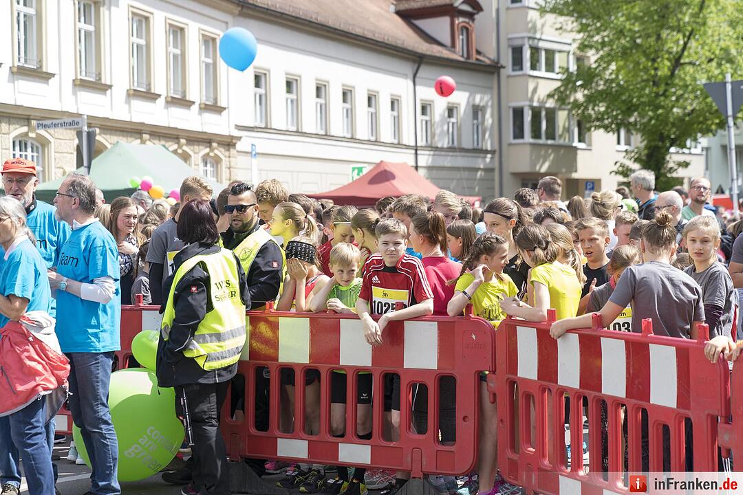 Weltkulturerbelauf 2017 in Bamberg: Der Stadtwerke Schüler-Lauf