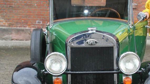 Impressionen vom Oldtimer-Treffen in Kulmbach.  Foto: Sonja Adam