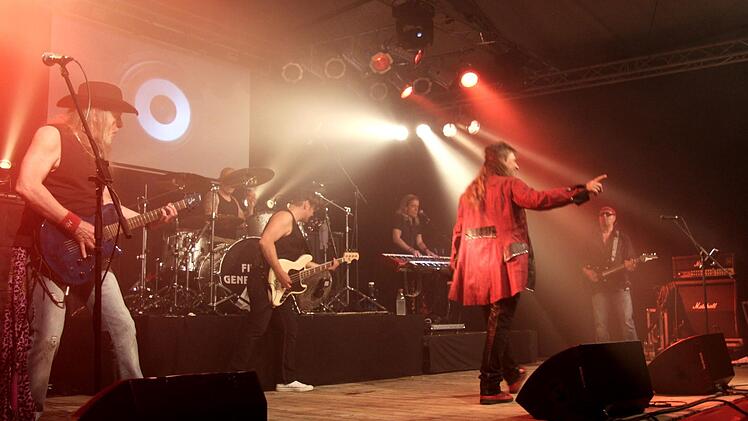 Beste Stimmung beim Konzert    Foto: Richard Sänger