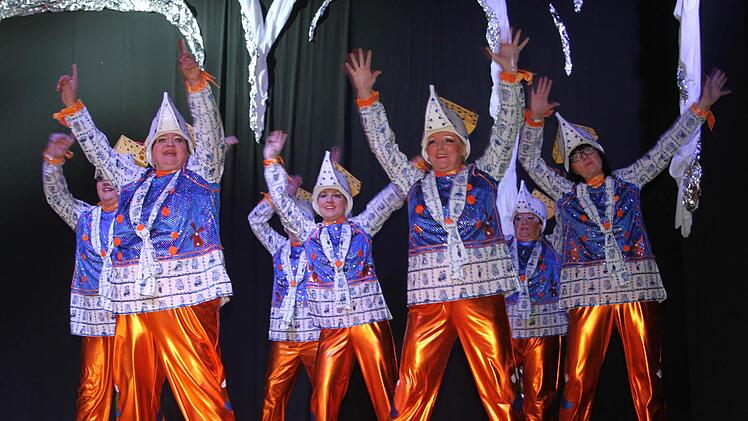 Der Schautanz des Weiberballetts sorgt jedes Jahr für gute Stimmung. Foto: Sonny Adam