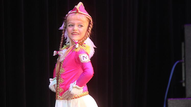 Tanzmariechen Nia Linn. Foto: Wolfgang Desombre