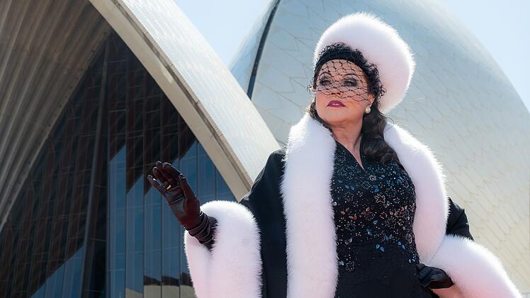 Nach über 30 Jahren kehrte Sahra Brightman als Norma Desmond in "Sunset Boulevard" 2024 auf die Theaterbühne zurück.