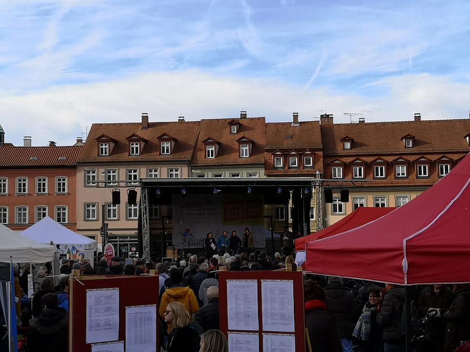 Demonstrationen in Bamberg: III. Weg und Gegendemo