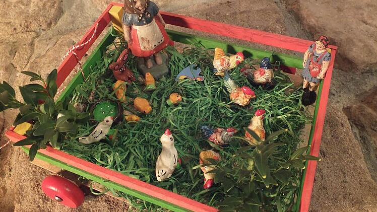 Ein "Hosergärtla", ein Osternest aus den 1920-er Jahren, bildet einen zentralen Punkt der Ausstellung.