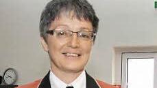 Ingrid Brendel bekam die Ehrennadel des Nordbayerischen Musikbunds.