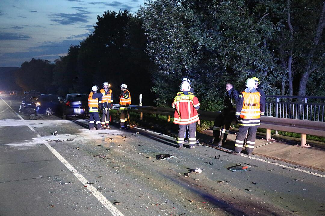 Drei Verletzte nach Unfall im Landkreis Hof