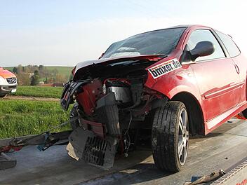 Das Auto des 19-Jährigen wurde total beschädigt.  Foto: Friedwald Schedel