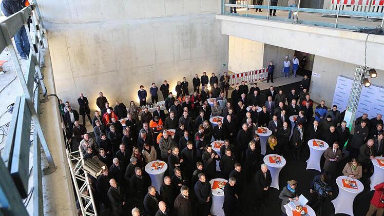 Nach dem Richtfest... Foto: Barbara Herbst