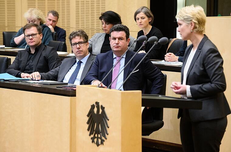 Bundesrat beschließt Soforthilfe für Gaskunden