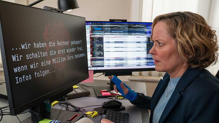 Technik ist nicht unbedingt das Lieblingfeld von Silke Bodenbender. Auch ihr alter Ego Kristina Lurz in "Ein ganz großes Ding" steht damit auf Kriegsfuß.