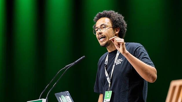 Luis Bobga, Vorsitzender der Gr&uuml;nen Jugend, beleidigt Markus S&ouml;der als "Hurensohn"