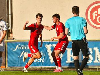 Nach Ellenbogencheck: FCL schl&auml;gt zehn Schammelsdorfer