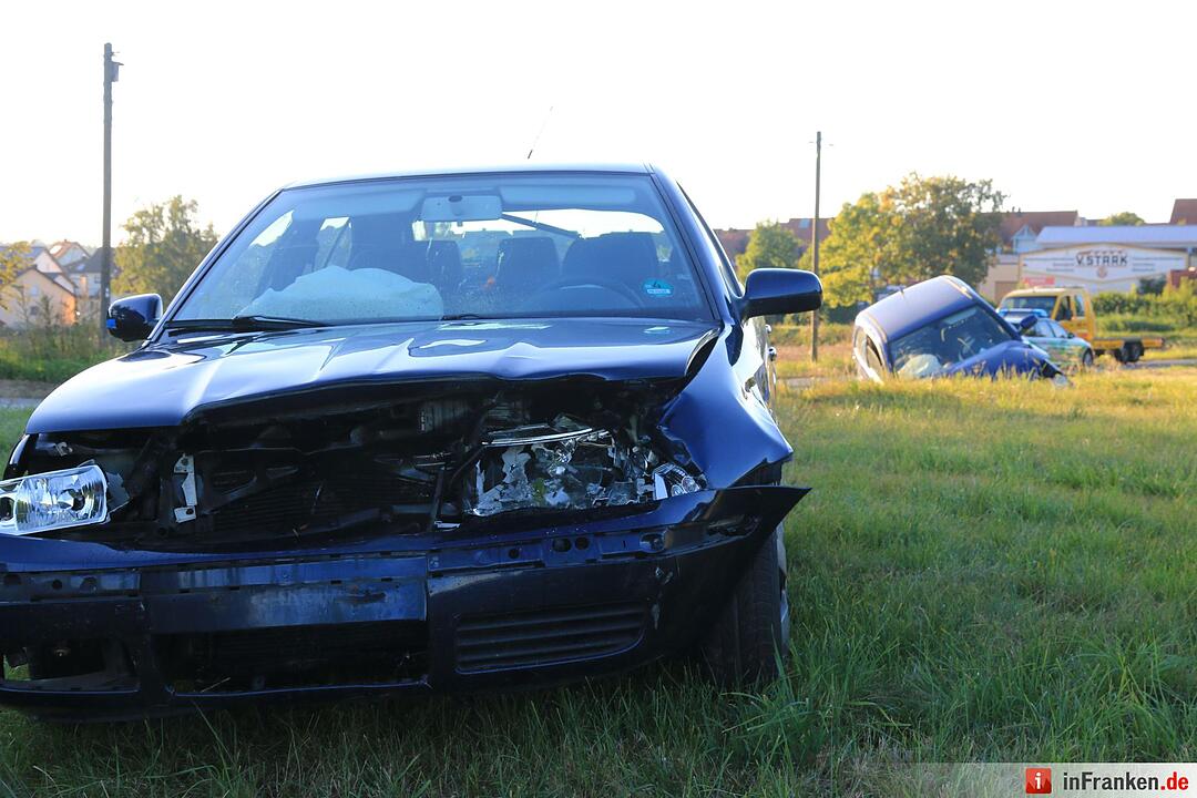 Zwei Verletzte bei Unfall bei Reichmannsdorf