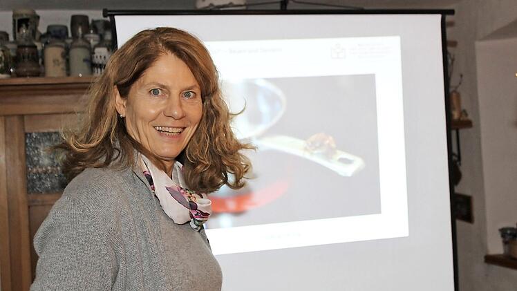 Birgit Dietz bei einem Vortrag vor Medizinstudenten  Fotos: Carmen Schwind