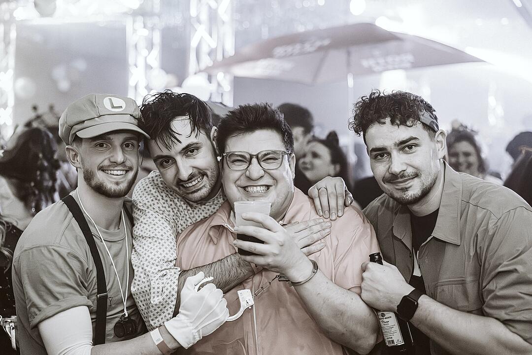 DJ Franky und DJ Matze lie&szlig;en die Halle beben!