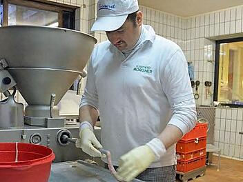 Auch der Metzgerberuf geh&ouml;rt wie B&auml;cker oder auch Optiker zu den Handwerksberufen. Foto: Rainer Lutz/Archiv