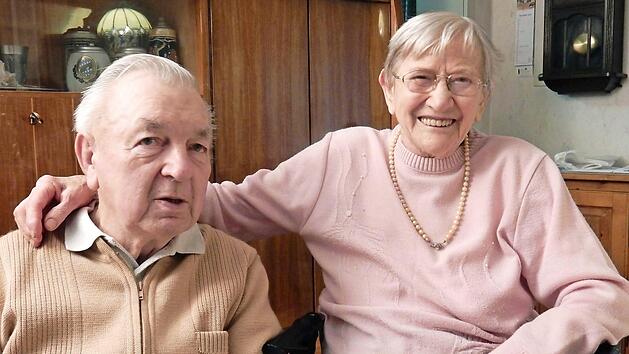 Anna und Willi Ebenhack gehen seit 60 Jahren durch dick und d&uuml;nn und feierten jetzt ihre Diamanthochzeit. Foto: L&ouml;wisch