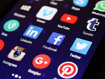 Inakzeptabel: Internetanbieter liefern oft nur einen Bruchteil der versprochenen Geschwindigkeit.