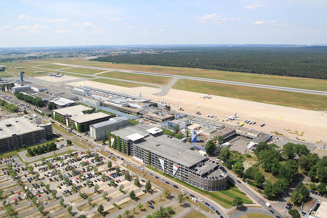 Airport (1)