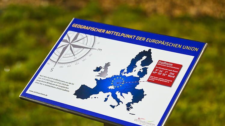 Feld bei W&uuml;rzburg Mittelpunkt der EU