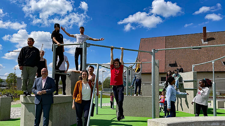 N&uuml;rnberg: Mit Bolzplatz und Bewegungspark - Ehemalige Gem&uuml;seanbaufl&auml;che wurde zu Gr&uuml;nanlage