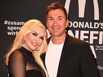 Daniela Katzenberger und Lucas Cordalis sind seit 2016 verheiratet. Sie haben eine zehnj&auml;hrige Tochter.