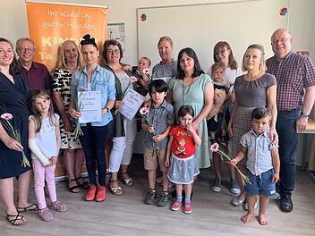 Landkreis Bad Kissingen: Qualifizierungskurs zur Kindertagespflege abgeschlossen - das war Inhalt