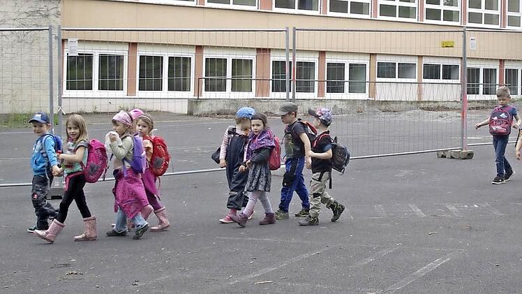 Die regenerative Beheizung der Schulgebäude im Schulverband Elfershausen/Fuchsstadt trägt Früchte. Die Umwelt wird geschont, die Heizkosten gesenkt.  Foto: Winfried Ehling