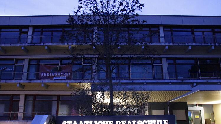 Eine Realschule, wie es sie in Bad Kissingen gibt, war vor 50 Jahren auch in Münnerstadt zum Greifen nah. Aber es ist nichts daraus geworden. Foto: Benedikt Borst